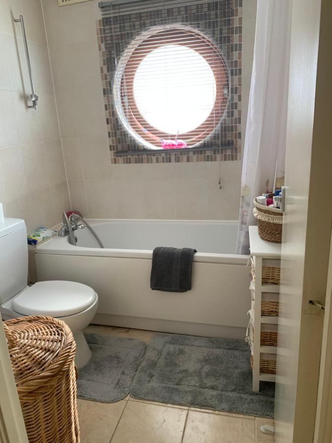 One-Bedroom Rotherhithe/Bermondsey Flat, Central London, Uk Esterno foto